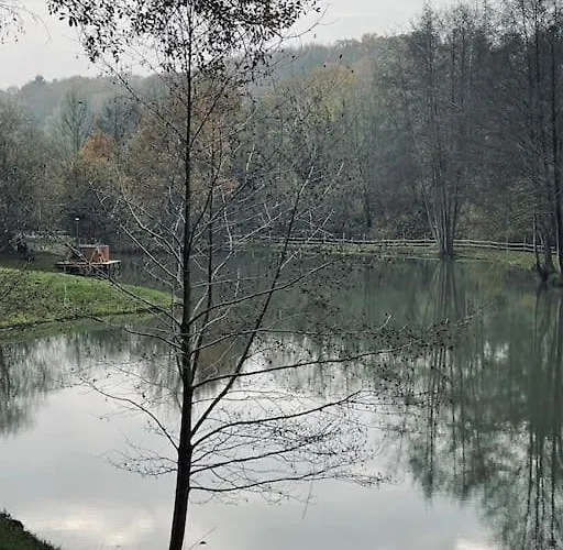 Casa Slow Avec Sa Piscine Chauffee Au Bord Du Βίλα