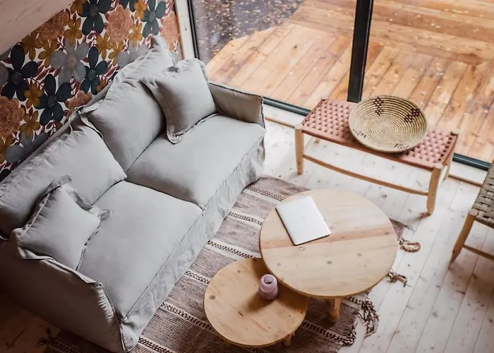 Casa Slow Avec Sa Piscine Chauffee Au Bord Du Les Croix Chemins