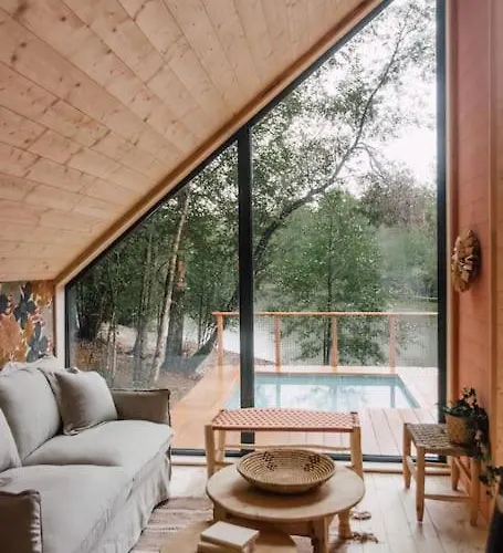 Casa Slow Avec Sa Piscine Chauffee Au Bord Du *